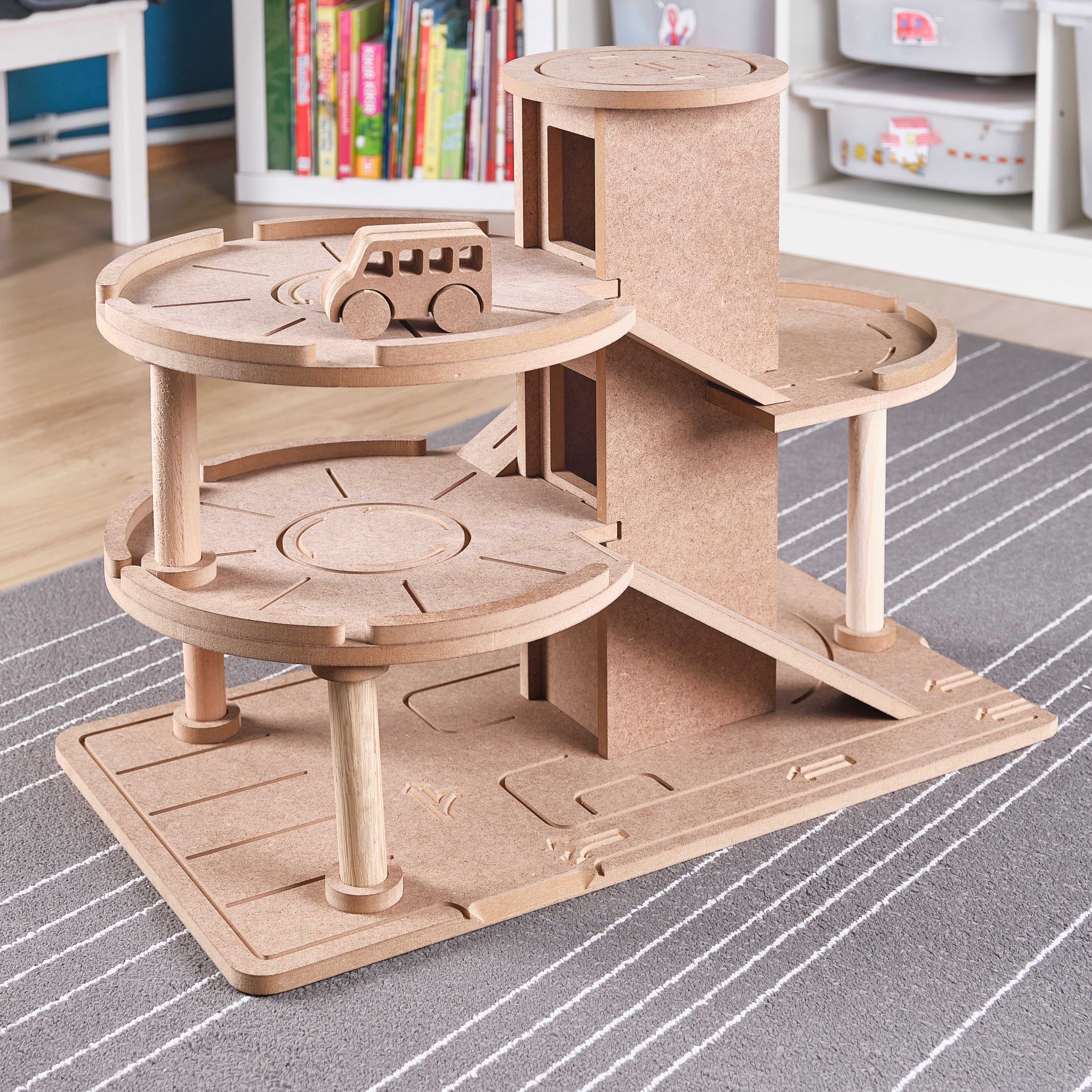 Wooden Parking Car Garage Toy For Toddler with Helo Pist